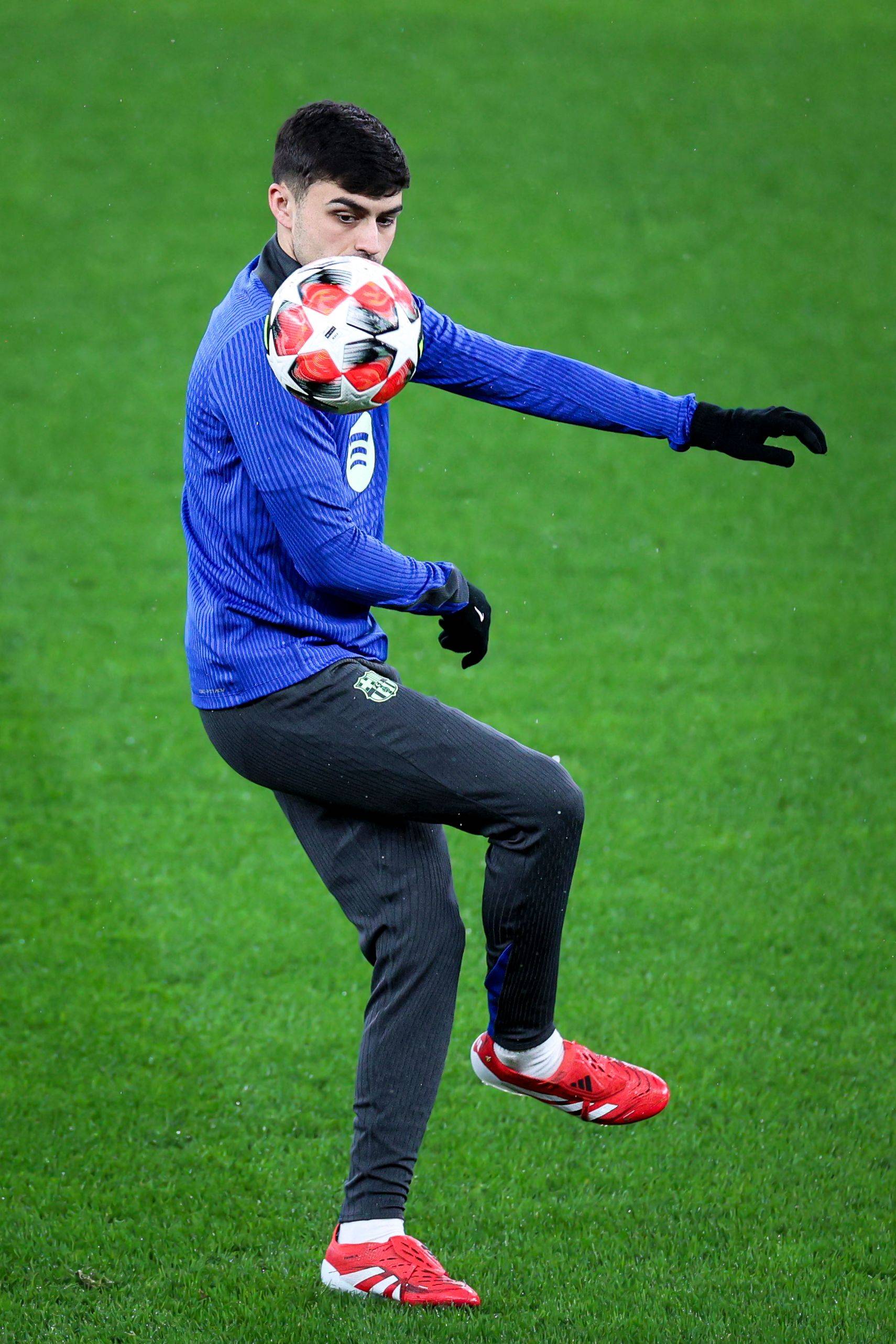 巴塞罗那球员训练状态火爆，备战重要战事的简单介绍