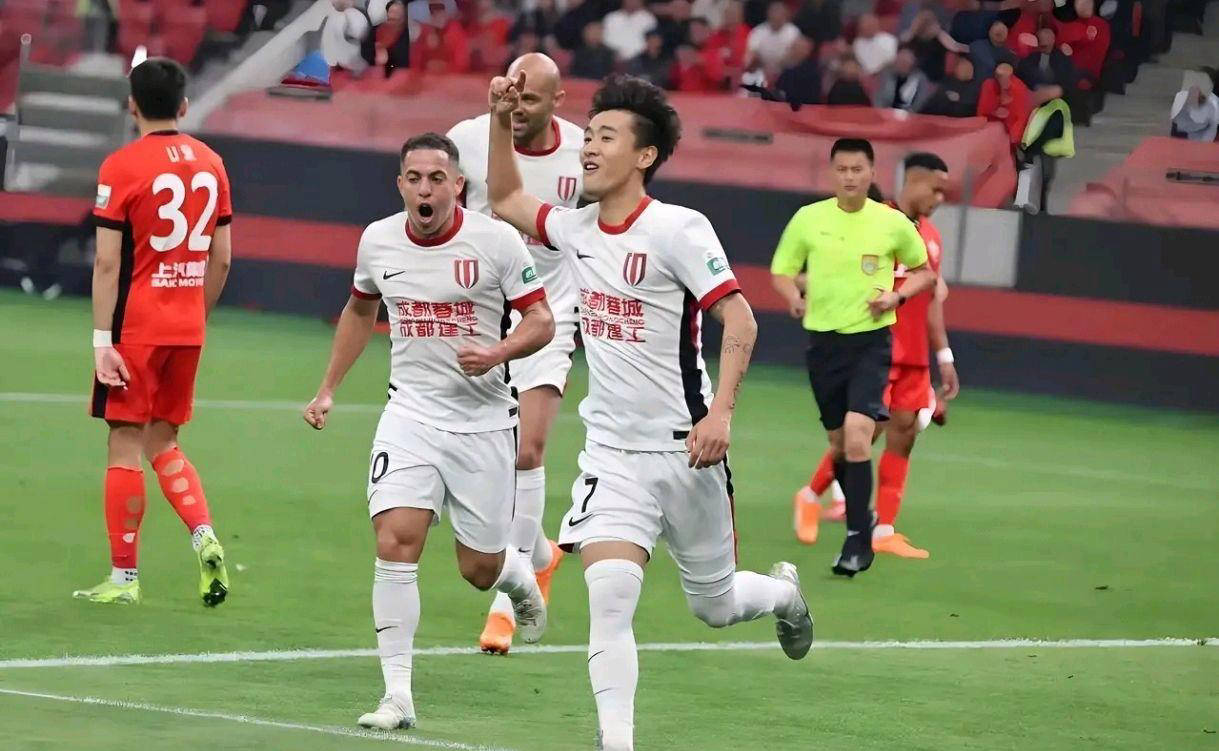 北京队挑战深圳队，全队士气高涨备战的简单介绍