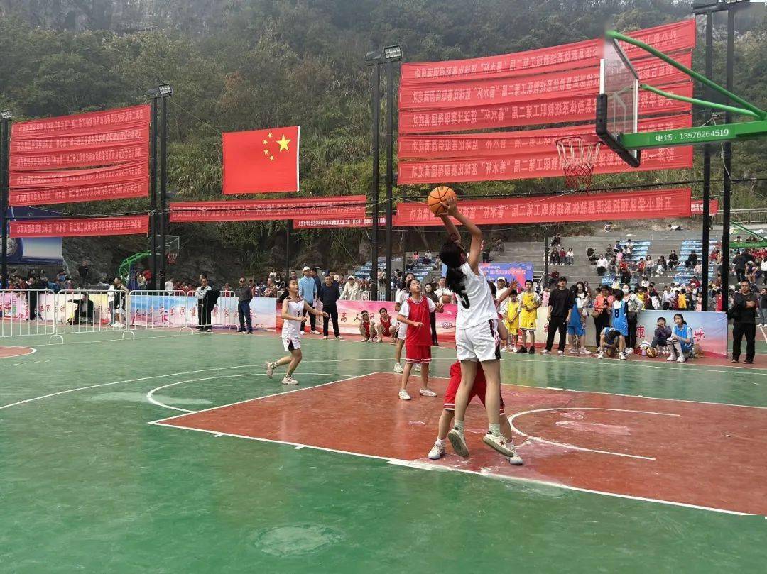 包含卡普里连胜！卡普里积极进攻，严密防守的词条