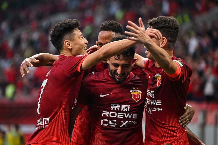 多宝彩票-血拼决胜，球员奋力杀敌夺取胜利的简单介绍