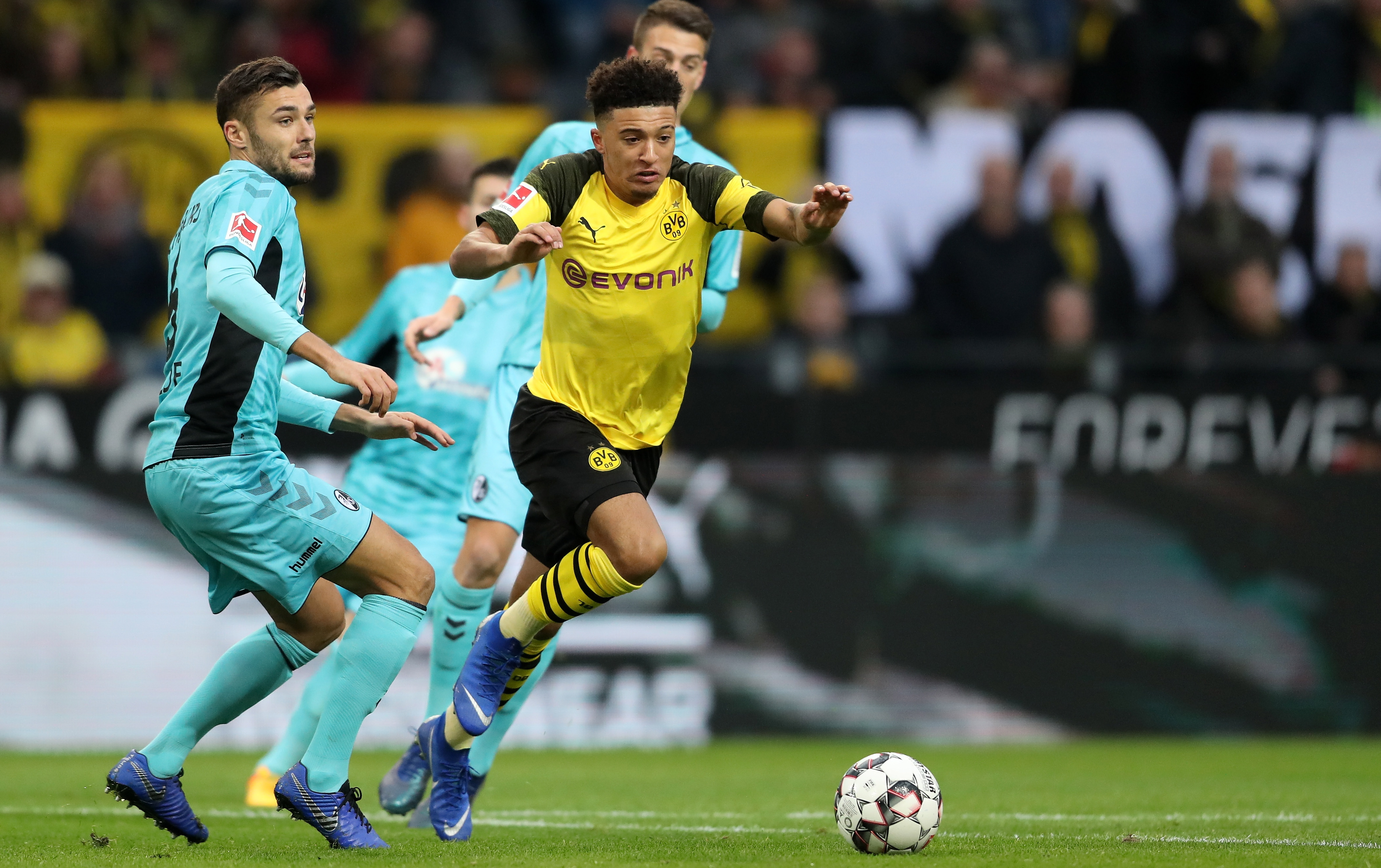 多特蒙德遭遇不利，欧冠前景渺茫