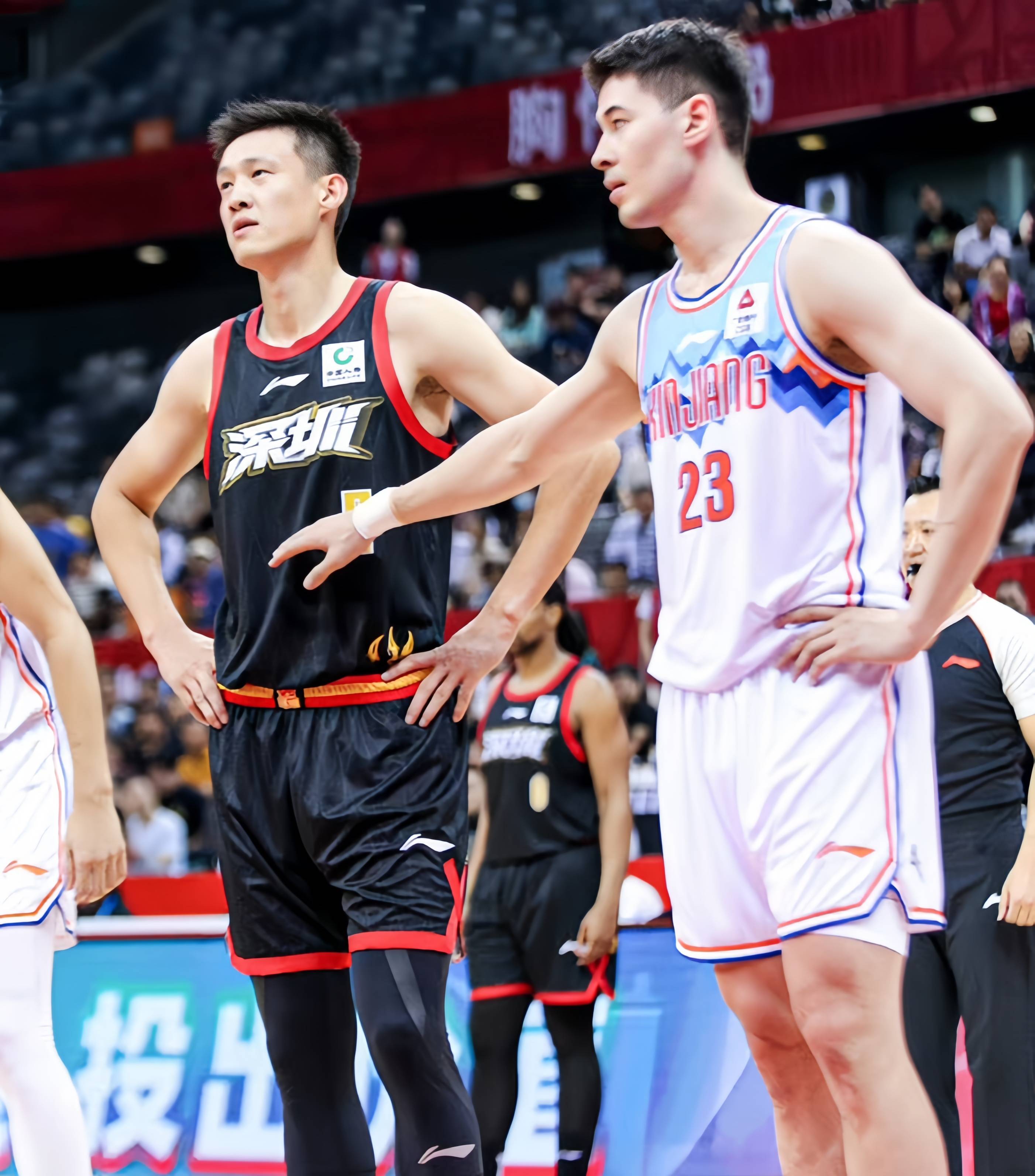 DB彩票官方网站-CBA新赛季首轮比赛全面展开，各队实力对抗