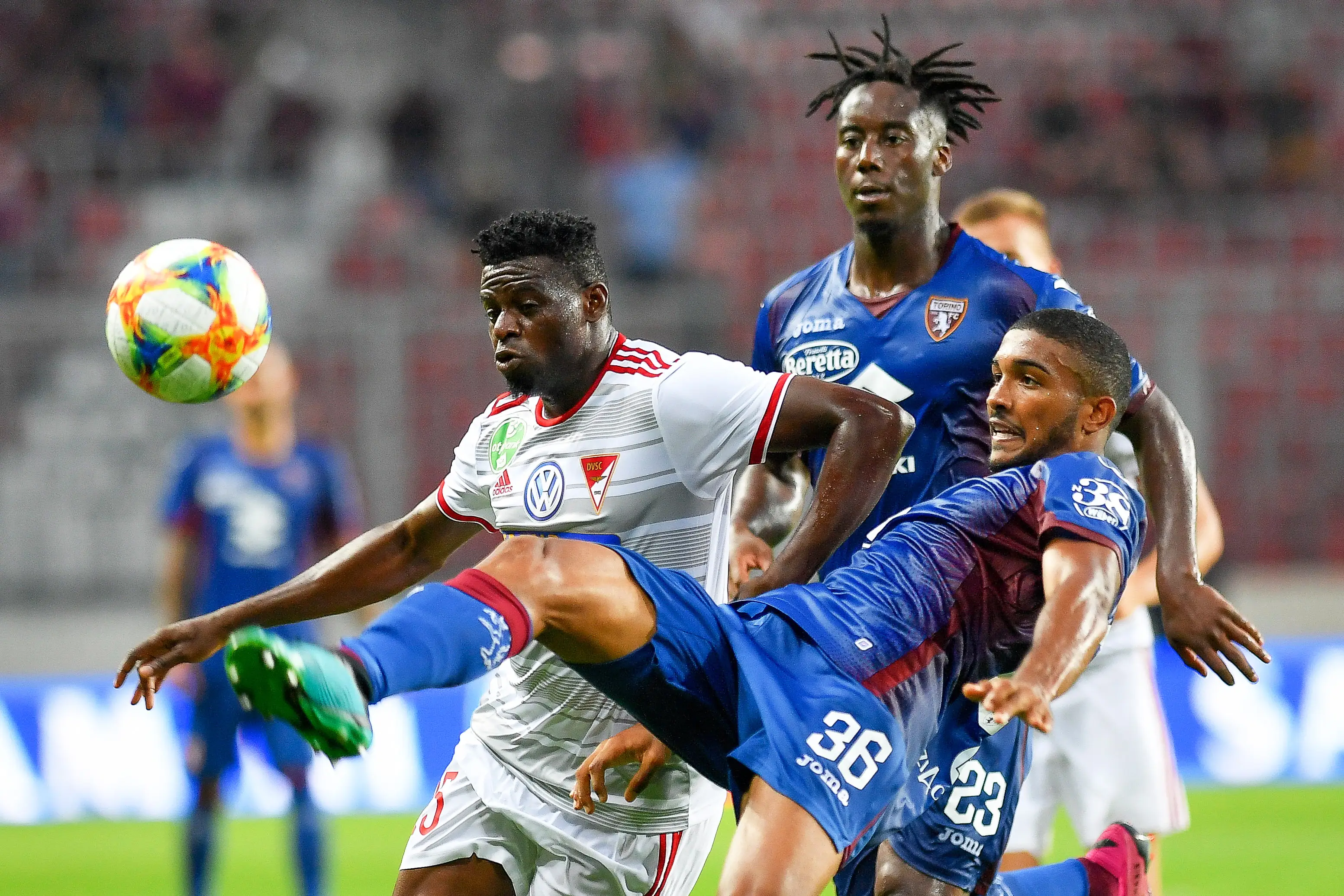 欧洲球队备战情况曝光，备战如火如荼