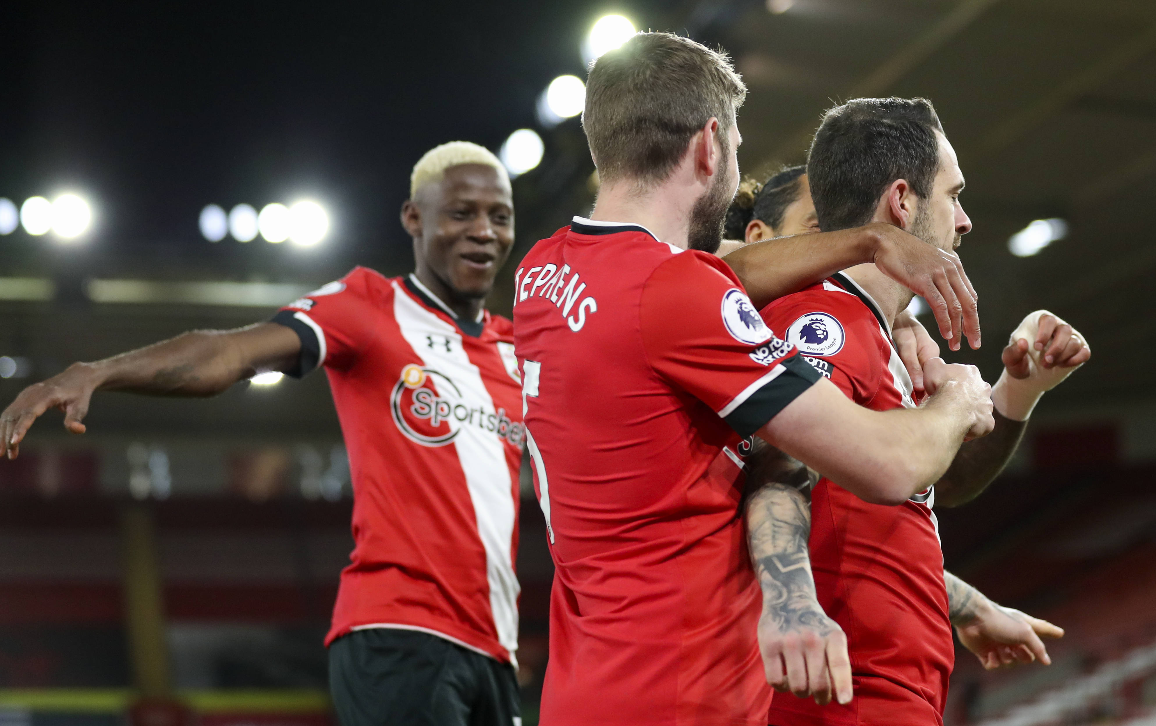 DB彩票官网-南安普顿主场不敌切尔西，遭遇两连败