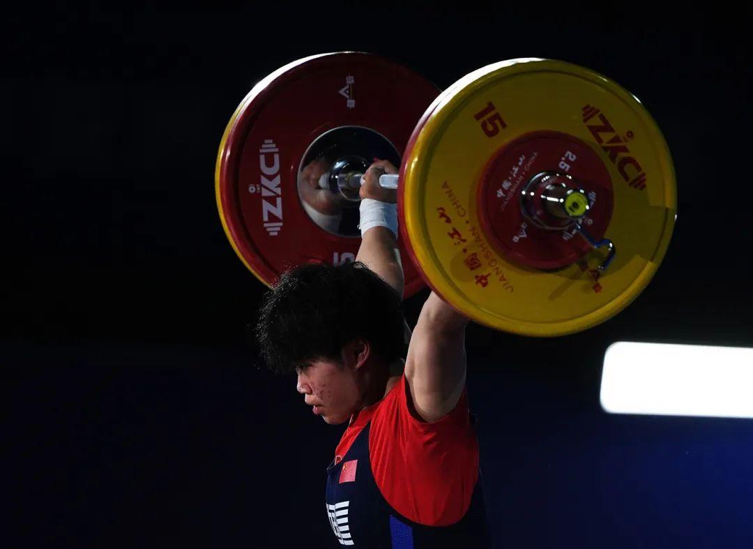 DB gaming-举重比赛中国选手再次问鼎金牌，刷新纪录的简单介绍