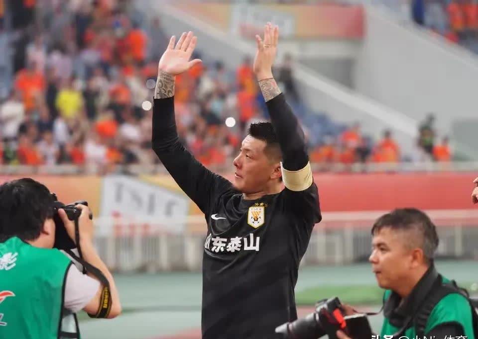 DB彩票试玩-上港队员因伤退出下一场比赛，教练组紧急应对的简单介绍