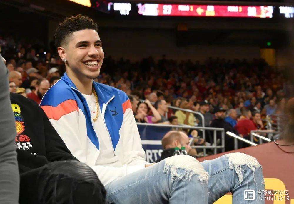 DB彩票官方网站-球队新秀表现不俗，稳稳当当跻身前茅